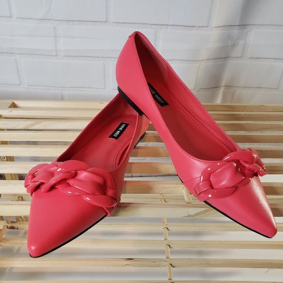 Nine West Shoes - Nine West Poppin Pink Chain Pointy Toes Flats Shoes size 7 Ballet Flat Trendy